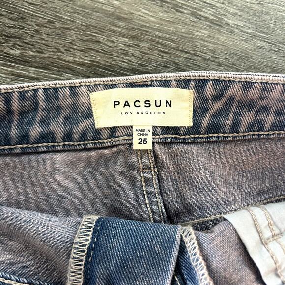 EUC PacSun Faded Purple Denim Low Rise Mini Skirt Size 25 Raw Hem Jean Y2K Style - Picture 3 of 10